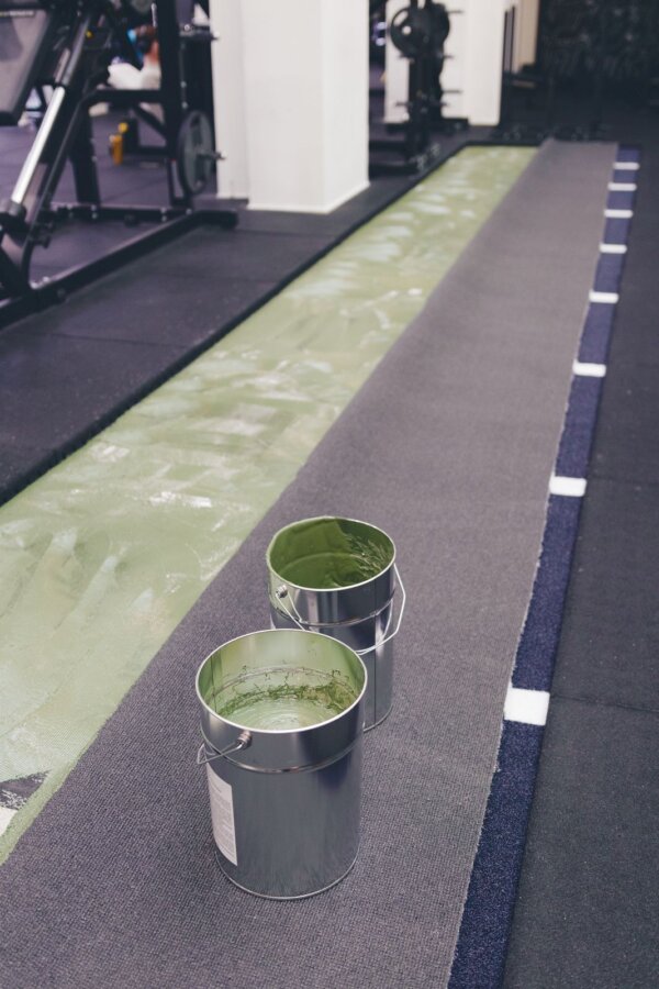 Kunstrasen Fitness Fitnessstudio Gym Crossfit Functional Sprint Speed Track Indoor Gewichtschlitten 26