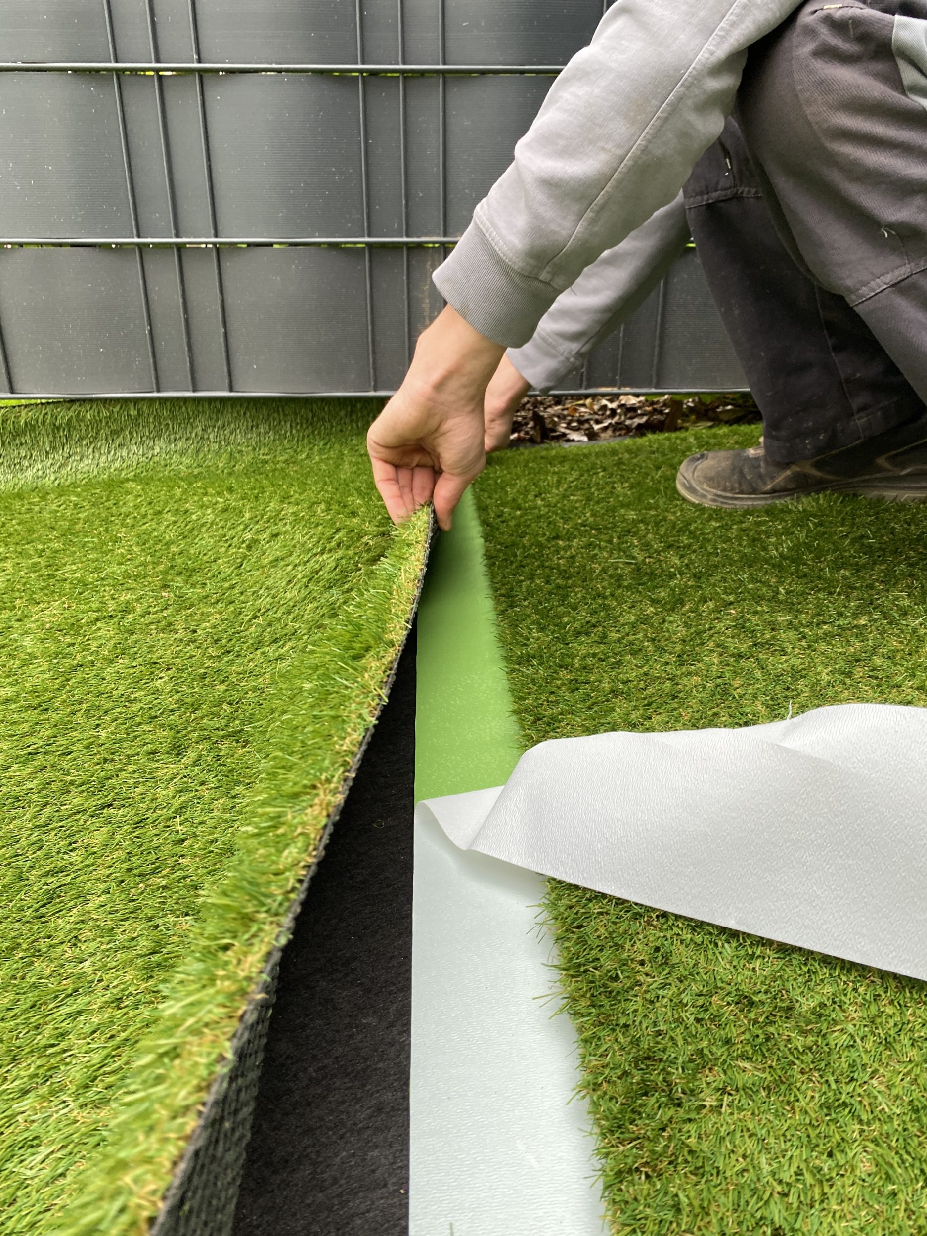 5mx15cm Kunstrasen-Grün Kunstrasen-Klebeband Vliesstoffe und PVC-Folie selbstklebendes Rasenteppichnähen